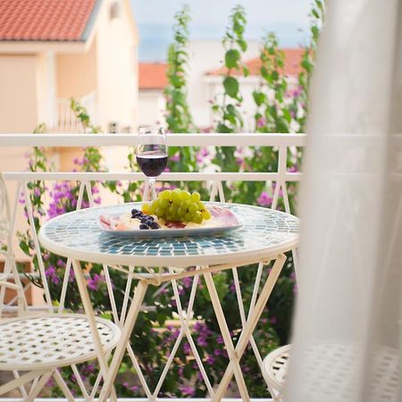 Apartments Rose Makarska Exterior foto