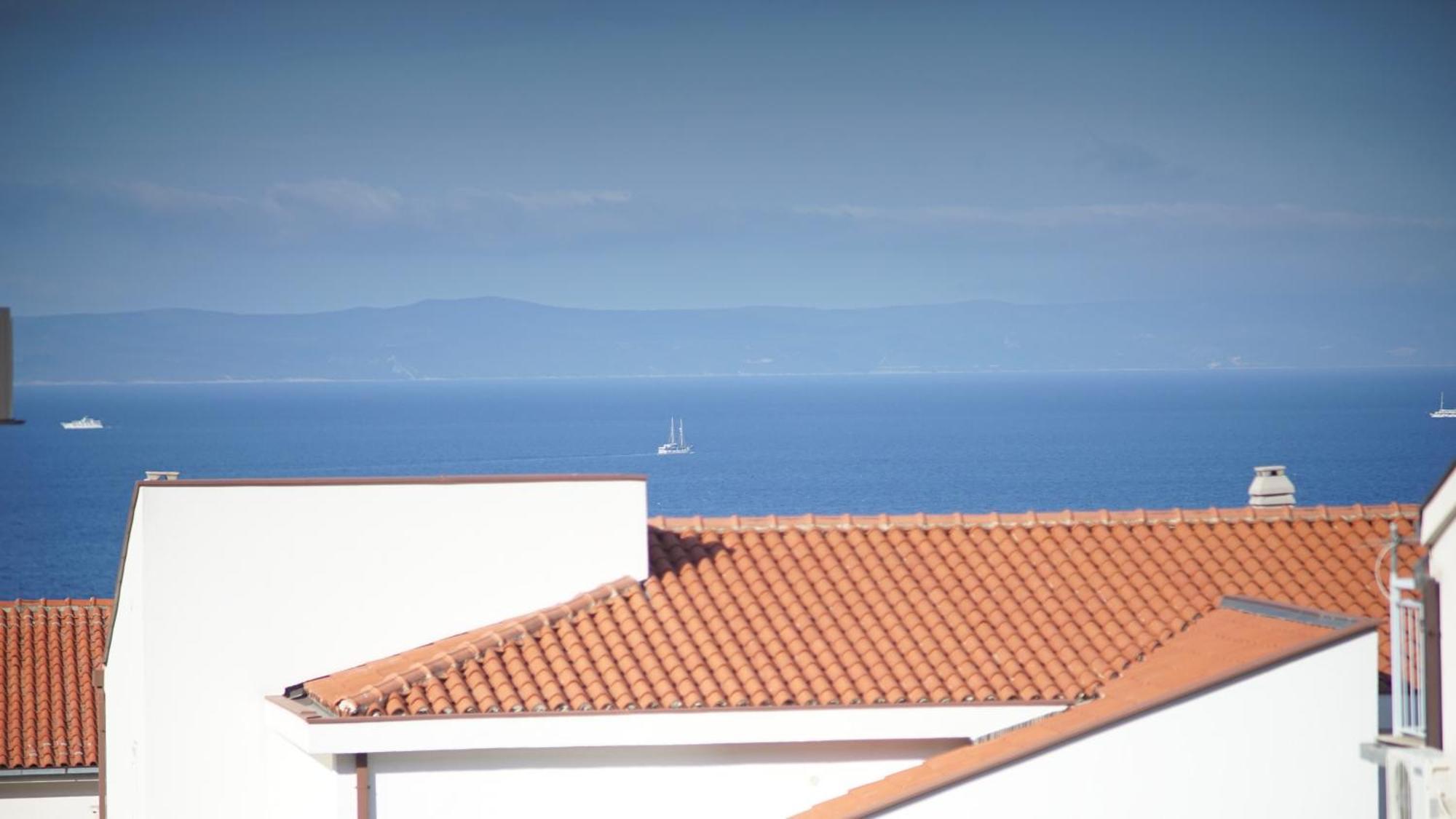 Apartments Rose Makarska Exterior foto