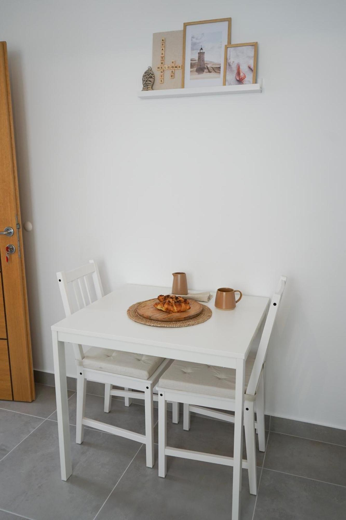 Apartments Rose Makarska Exterior foto